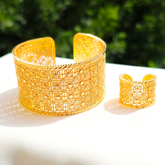 Golden Aura Open Cuff